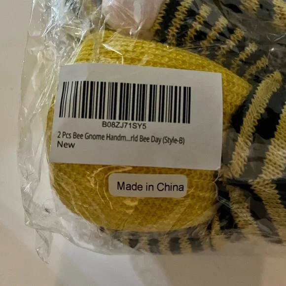 Bee Gnome Scandinavian Home Bee Decor Set of 2 for Farmhouse Kitchen Shelf - Picture 5 of 10